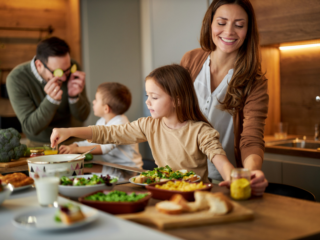 Ensemble-cuisine-enfants-repas-2